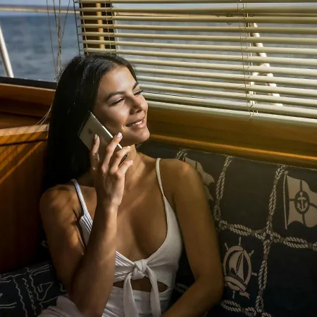 Botel Luxury 50