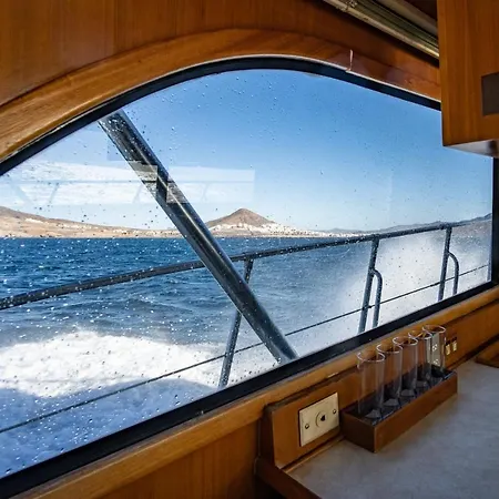Luxury 50 Yacht - - Lanzarote - Marina Hotel en barco