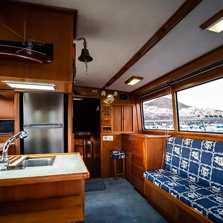 Luxury 50 Yacht - - Lanzarote - Marina *