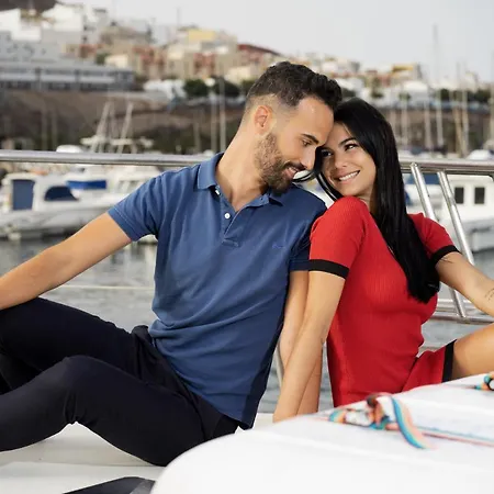 Luxury 50 Yacht - - Lanzarote - Marina Hotel en barco