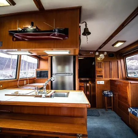 Luxury 50 Yacht - - Lanzarote - Marina Hotel en barco